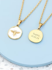 Treat Republic Gold Tone Personalised Honey Bee Pendant and Necklace - Image 2 of 5