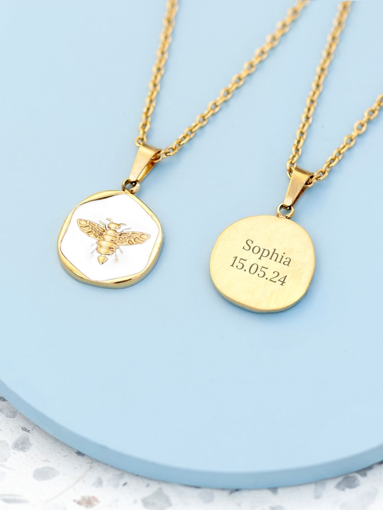 Treat Republic Gold Tone Personalised Honey Bee Pendant and Necklace - Image 2 of 5