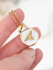 Treat Republic Gold Tone Personalised Honey Bee Pendant and Necklace - Image 3 of 5