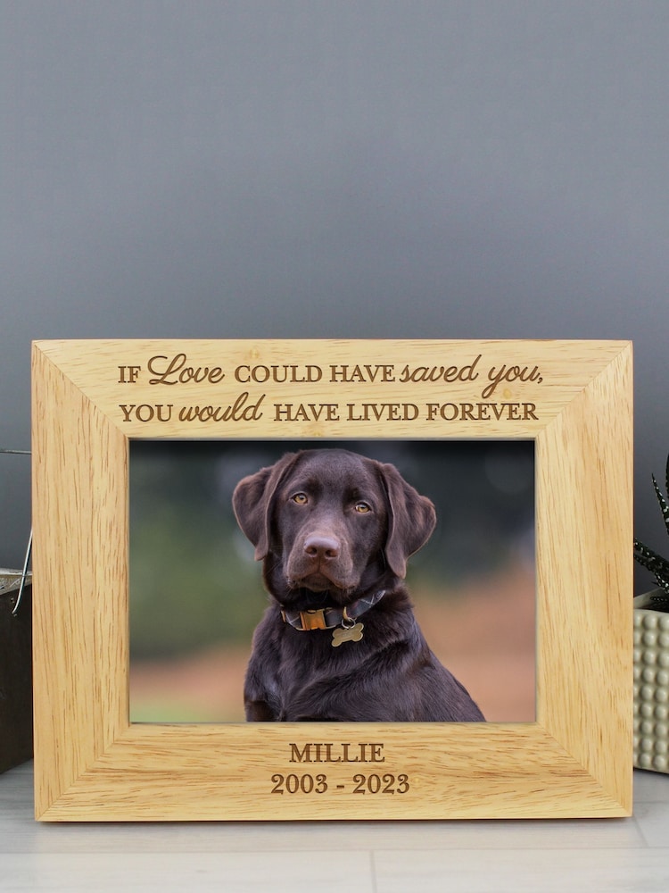 Natural Personalised Pet Memorial 6x4 Photo Frame by PMC - Image 3 of 3