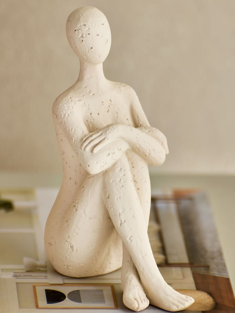 Scandi Sitting Figure Ornament - Bild 2 von 6 Scandi Sitting Figure Ornament - Bild 2 von 6