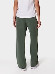 Sweaty Betty Green Sand Wash Cloud Weight Trackpants - Image 3 of 7