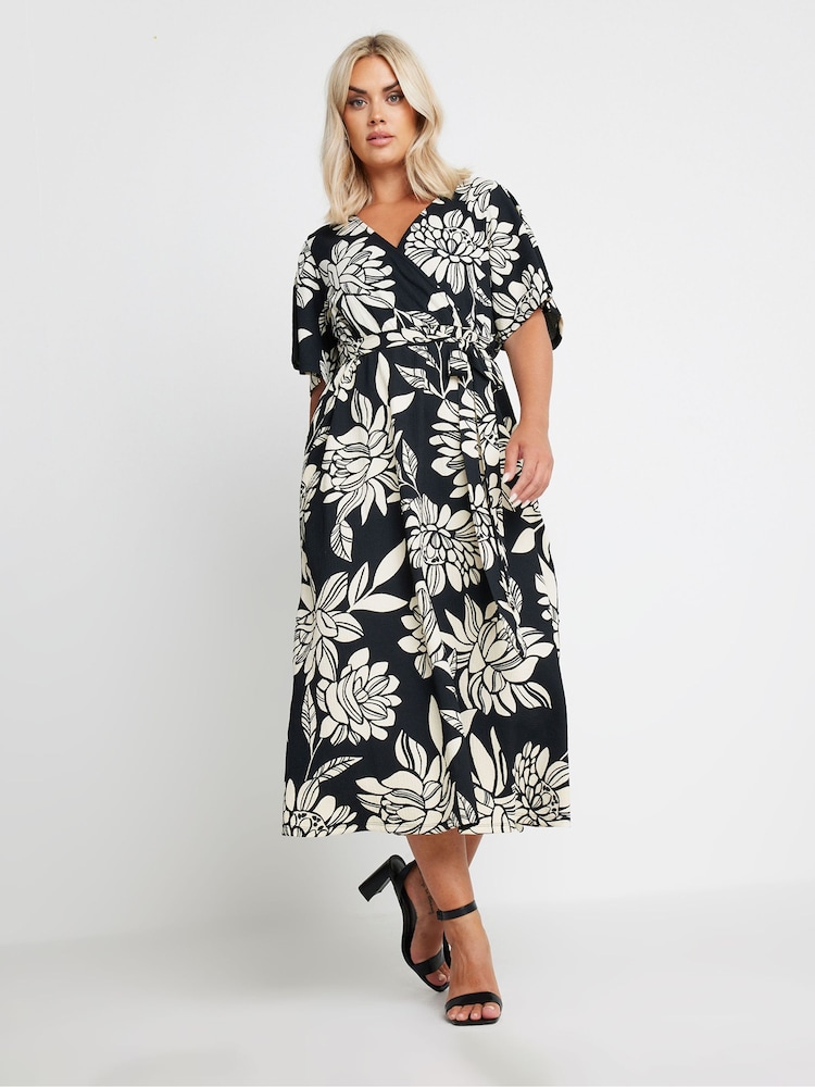 Yours Curve Black Wrap Angel Sleeve Texture Dress - Image 2 of 5