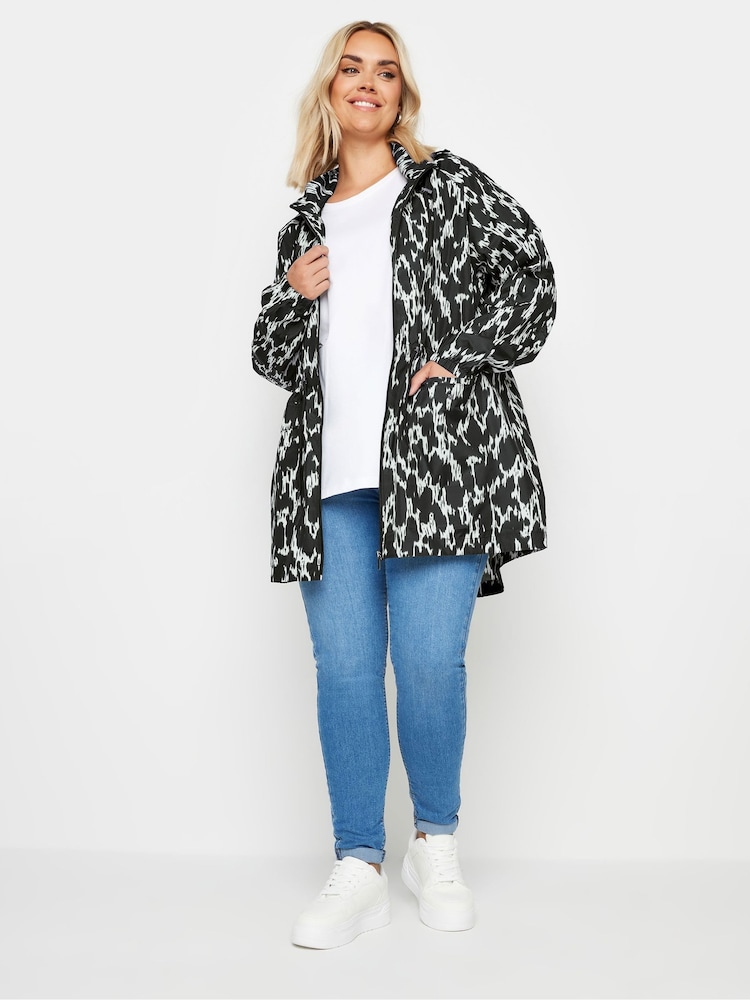 Yours Curve Black Lightweight Parka - Image 2 of 5