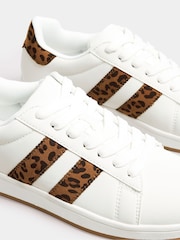 Yours Curve White Wide Fit Padded Skate Trainers - Image 5 of 5