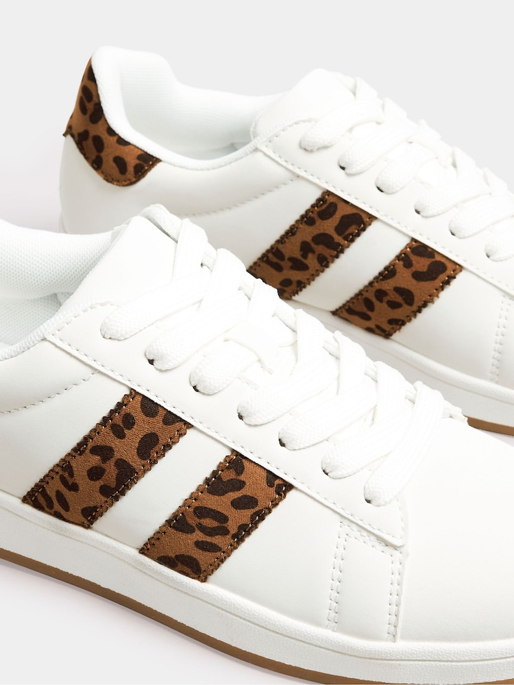 Yours Curve White Wide Fit Padded Skate Trainers - Image 5 of 5