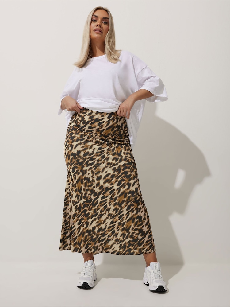 Yours Curve Brown Limited Collection Leopard Print Maxi Skirt - Image 2 of 7