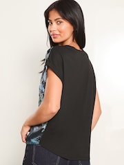 Lipsy Blue Round Neck Printed Satin T-Shirt - Image 4 of 4