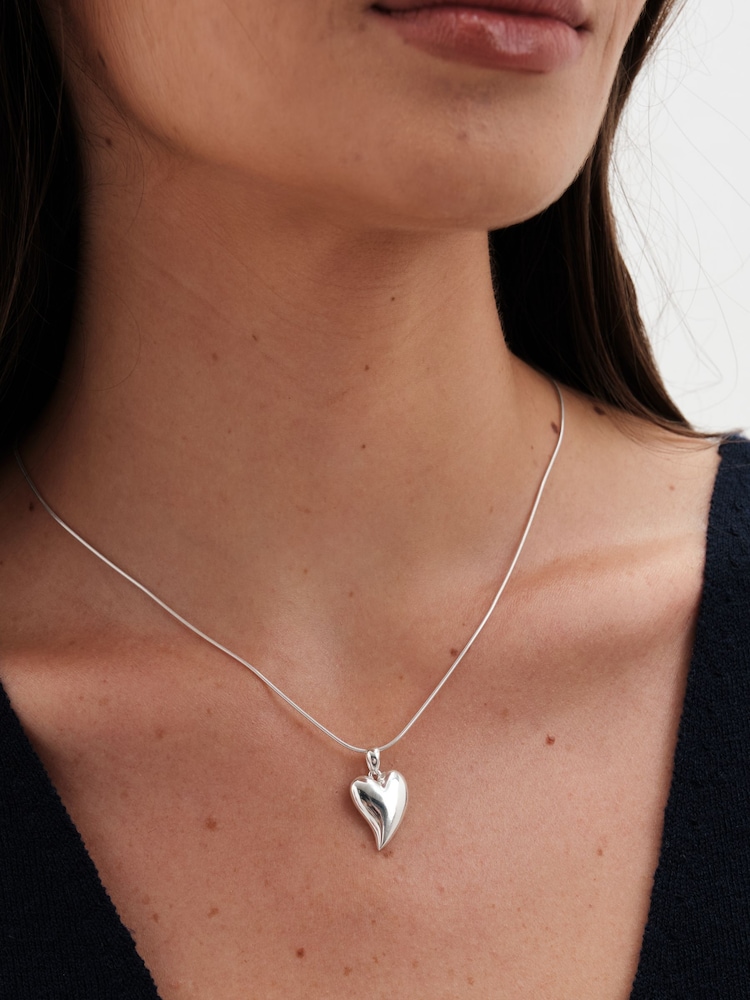 Simply Silver Silver Tone Sterling 925 Polished Tapered Heart Pendant - Image 2 of 3