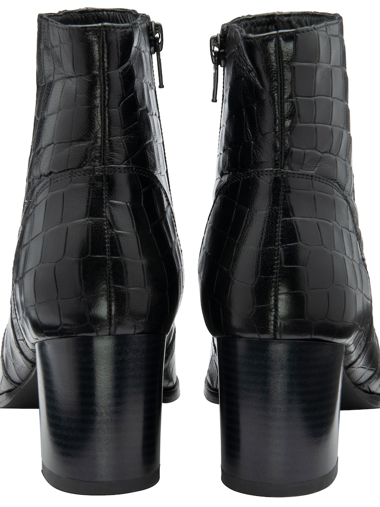 Ravel Black Leather Heeled Ankle Boots - Image 3 of 4