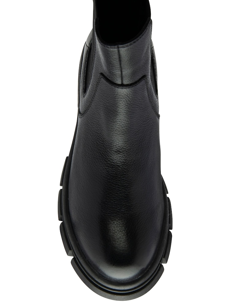 Ravel Black Leather Pull-On Chelsea Boots - Image 2 of 4