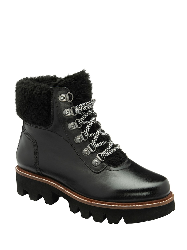 Schwarz - Ravel Stiefeletten aus Leder mit Reißverschluss - Bild 1 von 4 Schwarz - Ravel Stiefeletten aus Leder mit Reißverschluss - Bild 1 von 4