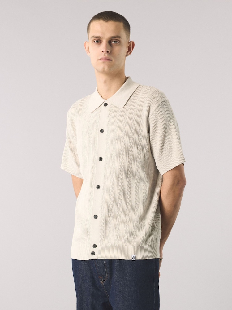 Pretty Green Stone Barker Short Sleeve Knit Shirt - صورة 1 من 4