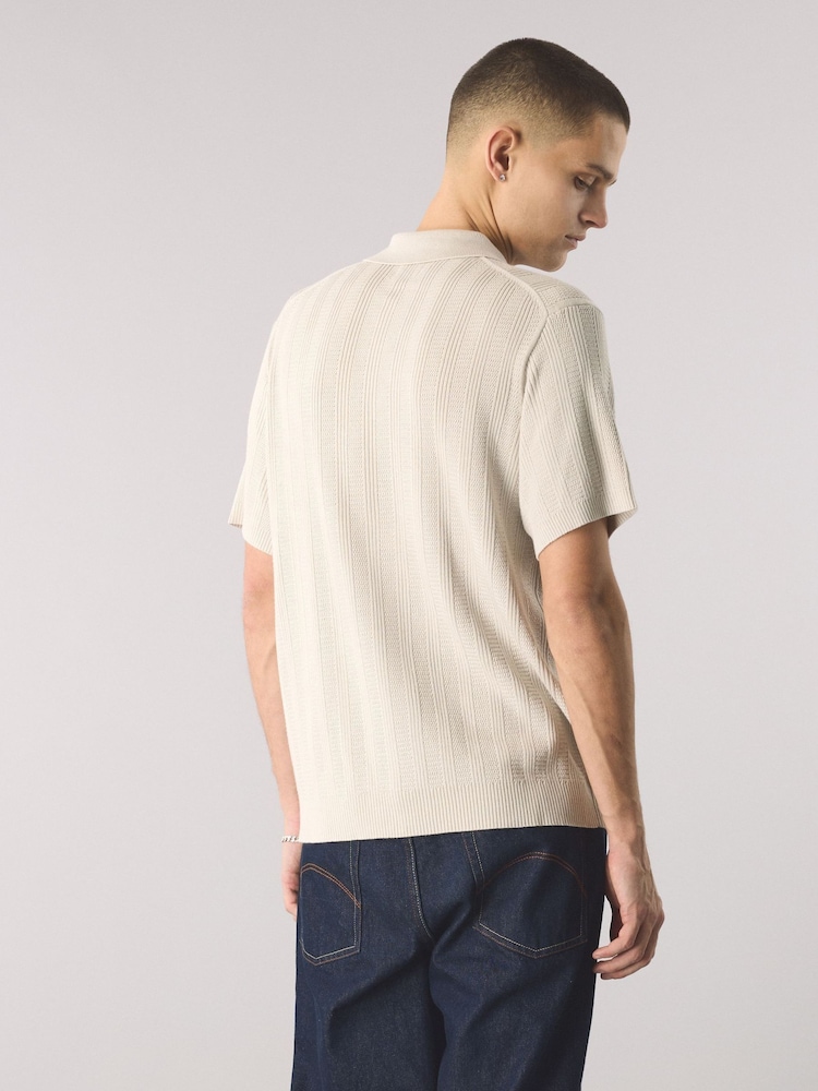 Pretty Green Stone Barker Short Sleeve Knit Shirt - صورة 2 من 4