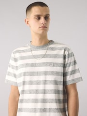 Pretty Green Eclipse Paisley Stripe T-Shirt - Image 3 of 4