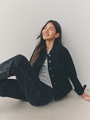 Black Fitted Denim Jacket - Image 3 of 5