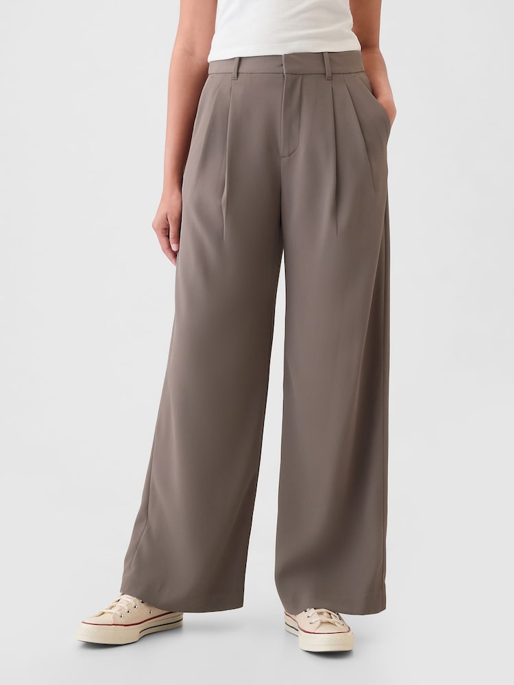 Gap Brown 365 High Waisted Pleated Trousers - Image 1 of 6 Gap Brown 365 High Waisted Pleated Trousers - Image 1 of 6