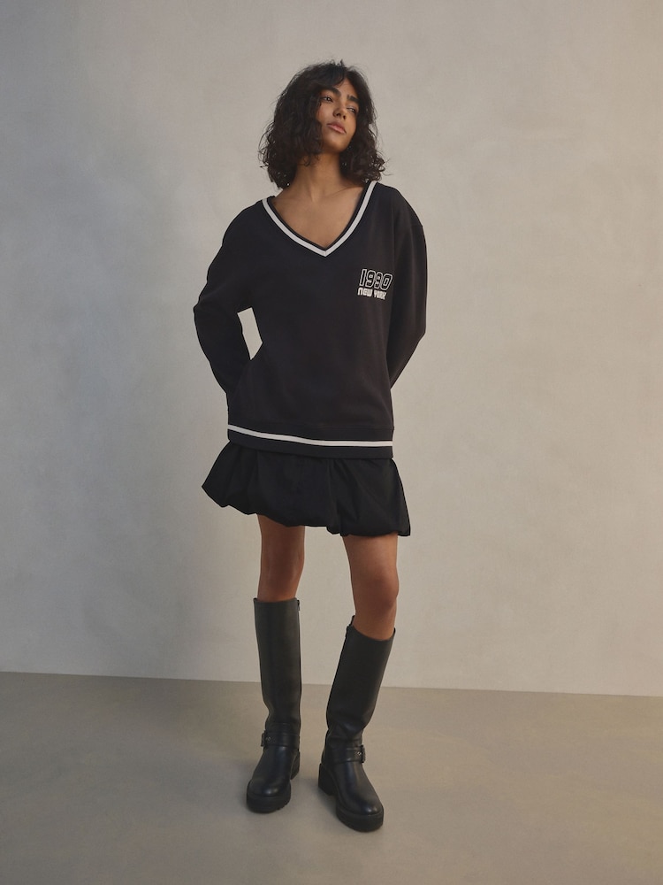 Black Sporty New York Deep V-Neck Graphic Jersey Sweatshirt - Image 5 of 5