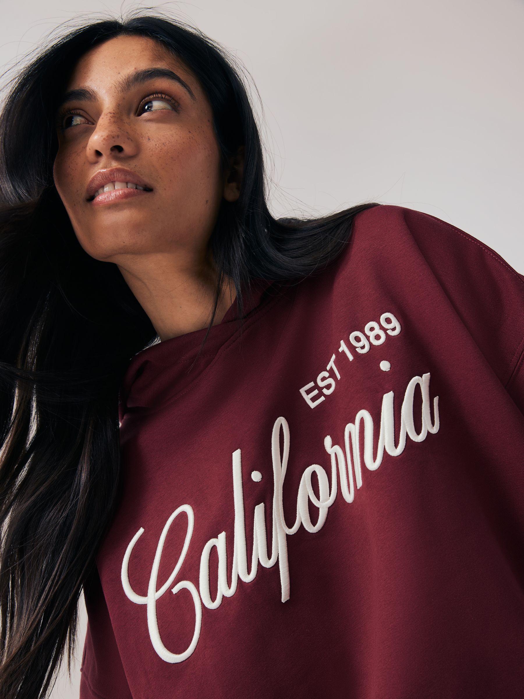 トップス everyone exclusive sweatshirt BURGUNDY Buy Burgundy Berry Red Relaxed Fit Essentials Longline Sweatshirt