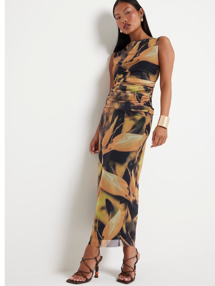 تنورة متوسطة الطول مستقيمة من قماش شبكي للأحجام الصغيرة من River Island - صورة 1 من 1 تنورة متوسطة الطول مستقيمة من قماش شبكي للأحجام الصغيرة من River Island - صورة 1 من 1