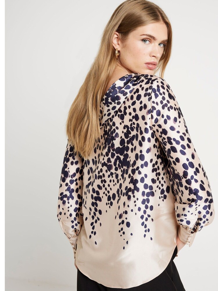 Bluzka na jedno ramię River Island z nadrukiem w lamparcie cętki - Obraz 2 z 5 Bluzka na jedno ramię River Island z nadrukiem w lamparcie cętki - Obraz 2 z 5