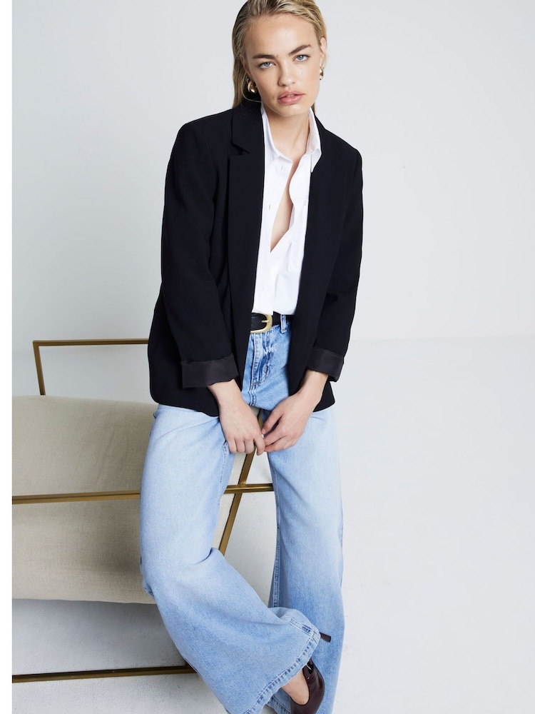 River Island Black Rolled Sleeve Relaxed Blazer - Image 2 of 4