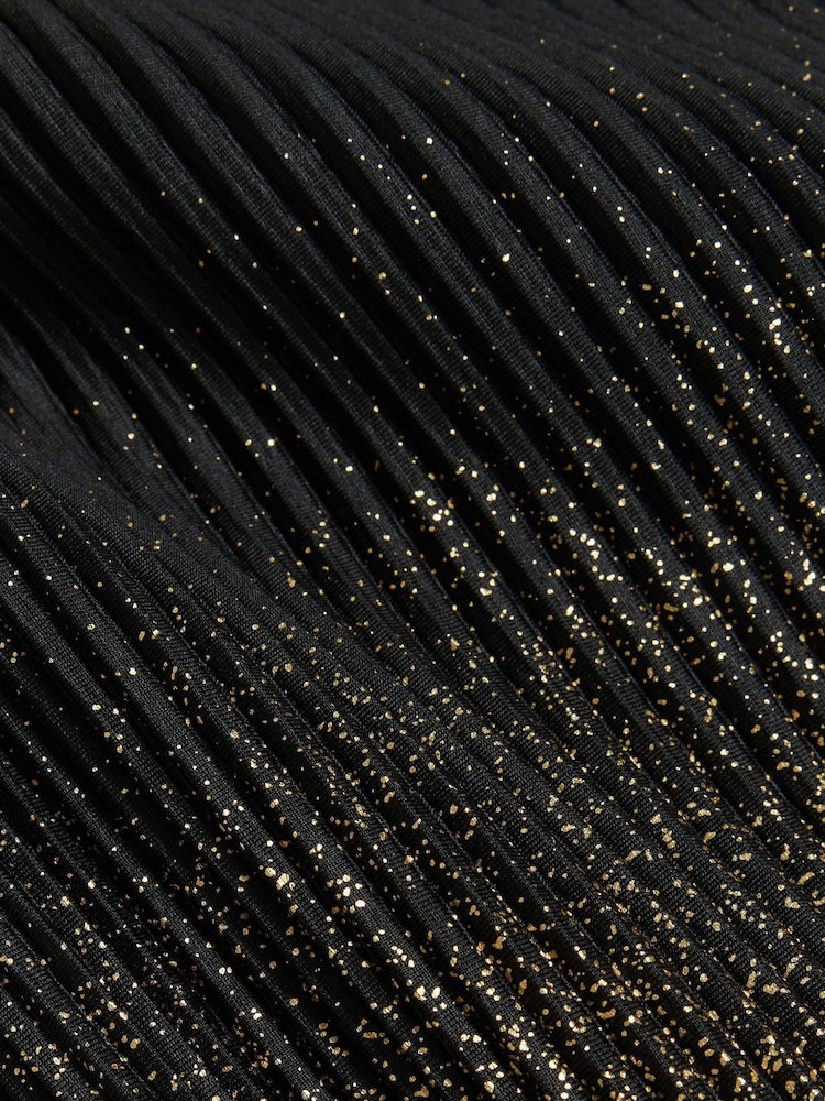 River Island Black Petite Ombre Foil Plisse Vest Top - Image 6 of 6