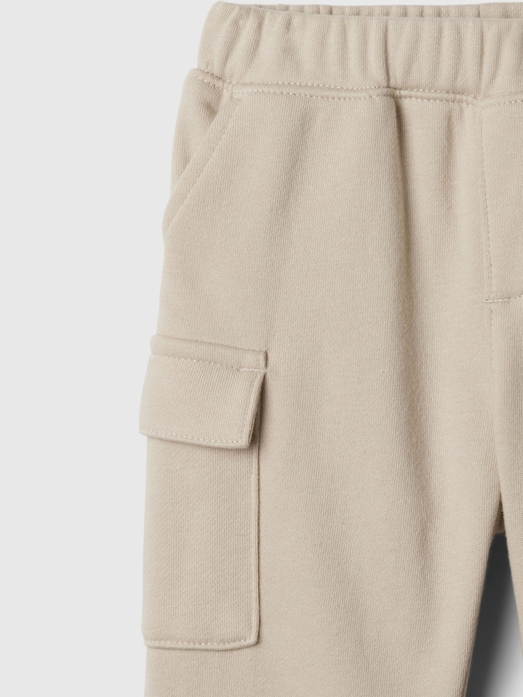Gap White Cargo Outfit Set (Newborn-24mths) - Image 3 of 3 Gap White Cargo Outfit Set (Newborn-24mths) - Image 3 of 3