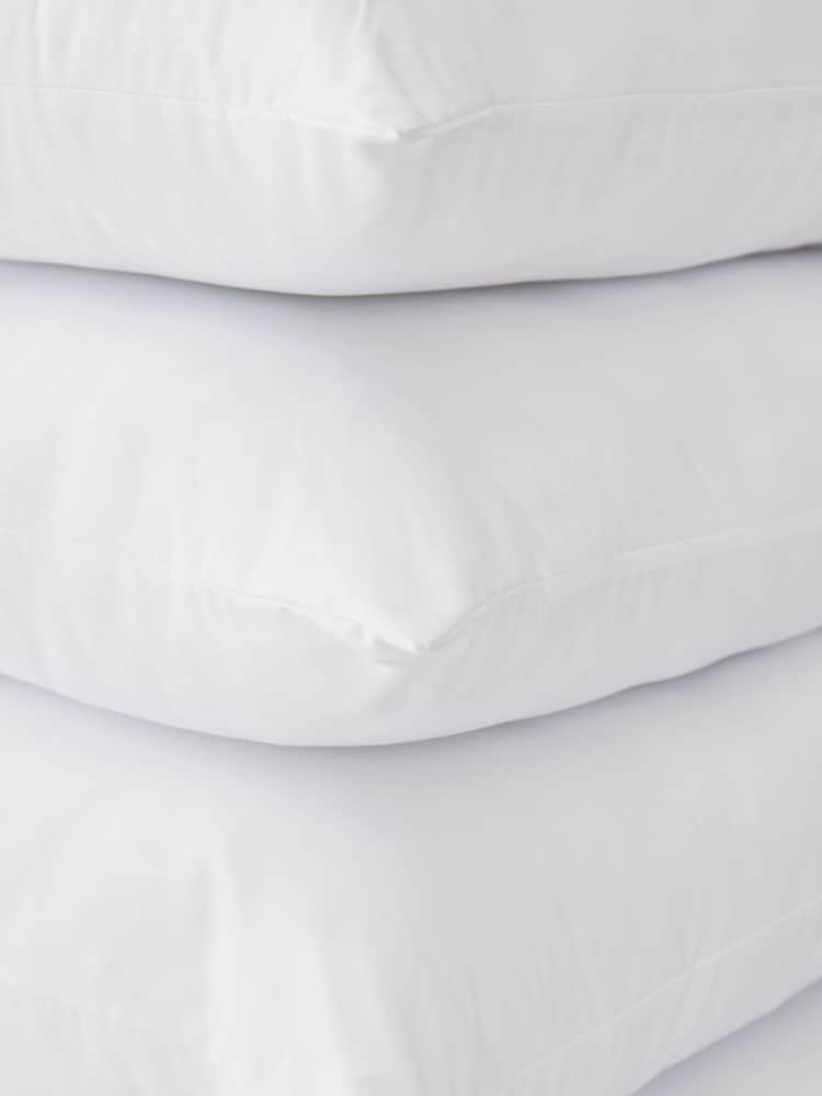 4 Pack Sleep In Comfort Pillows - Image 2 of 2