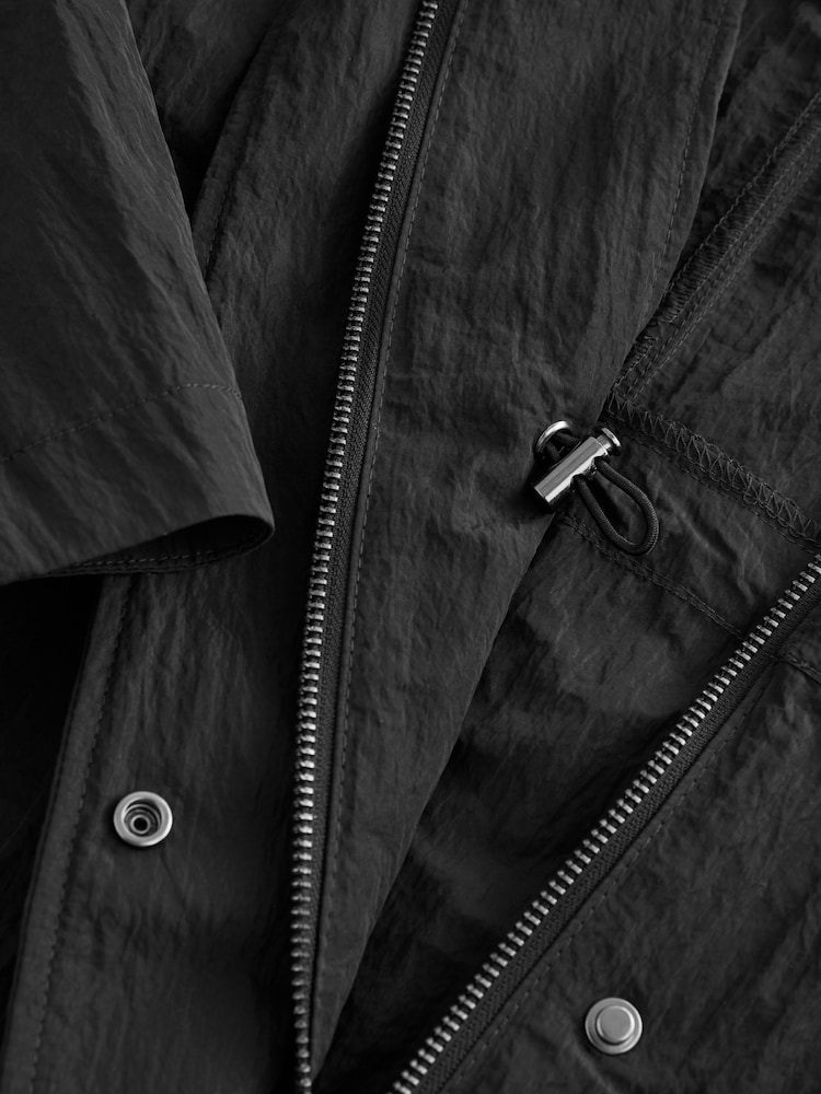 Schwarz - Leichte, spritzwasserabweisende Regenjacke - Bild 11 von 11