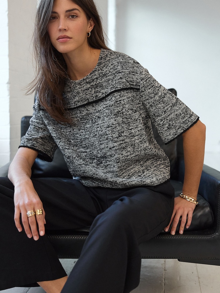 أسود/أبيض - Boxy Boucle T-Shirt - صورة 1 من 7