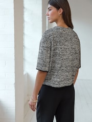 أسود/أبيض - Boxy Boucle T-Shirt - صورة 3 من 7