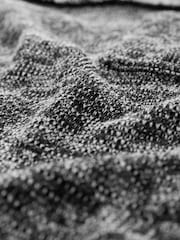 أسود/أبيض - Boxy Boucle T-Shirt - صورة 6 من 7
