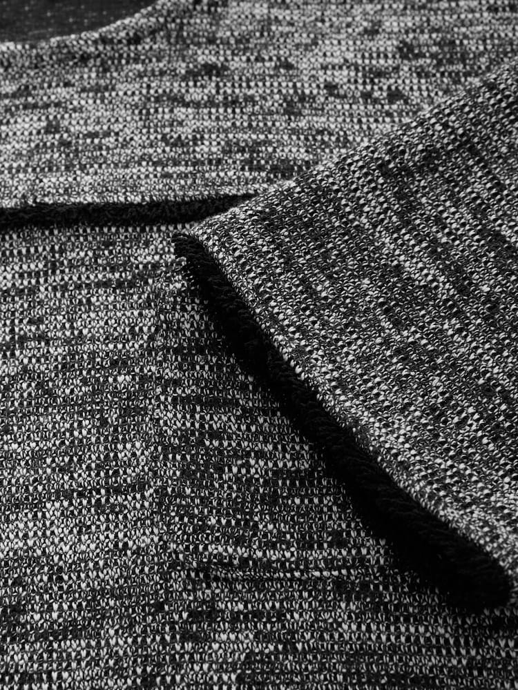 أسود/أبيض - Boxy Boucle T-Shirt - صورة 7 من 7
