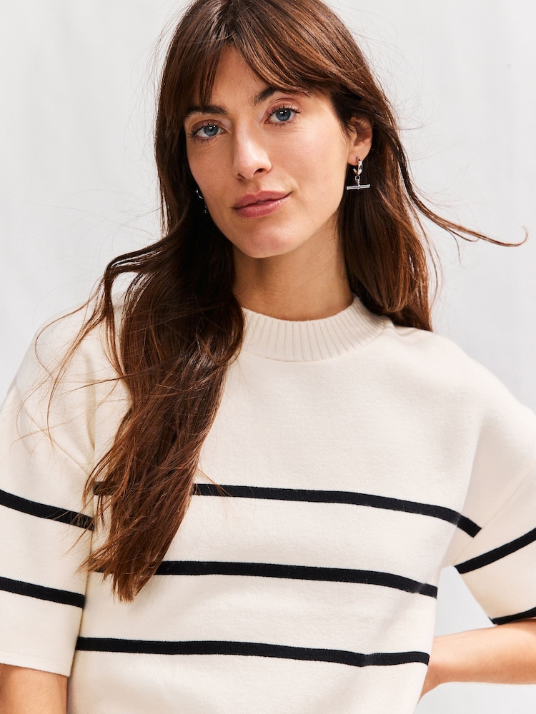 Ecru/Navy Cosy Soft Touch Boxy Short Sleeve Striped Knitted Jumper Top - Image 5 of 8