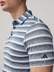 أزرق داكن/أبيض - قميص بولو خطوط لونين من Adidas Golf - صورة 4 من 5