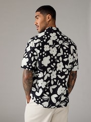Monochrome Printed Floral Short Sleeve Shirt With Cuban Collar - Image 3 of 8