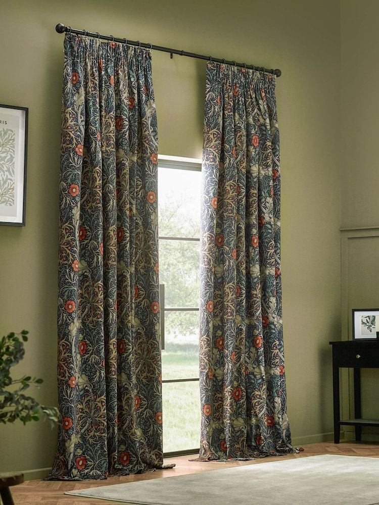 Morris & Co Indigo Seaweed Matt Velvet Pencil Pleat Pencil Pleat Curtains - Image 3 of 7