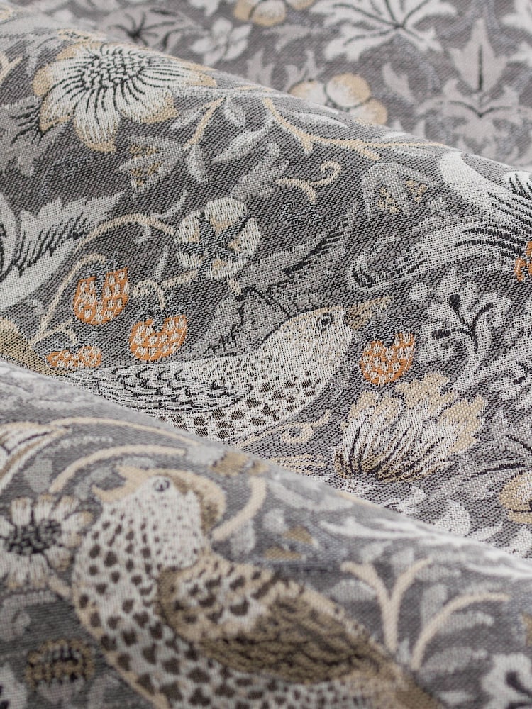 Morris & Co. Biscuit Strawberry Thief Jacquard Pencil Pleat Curtains - Image 4 of 4