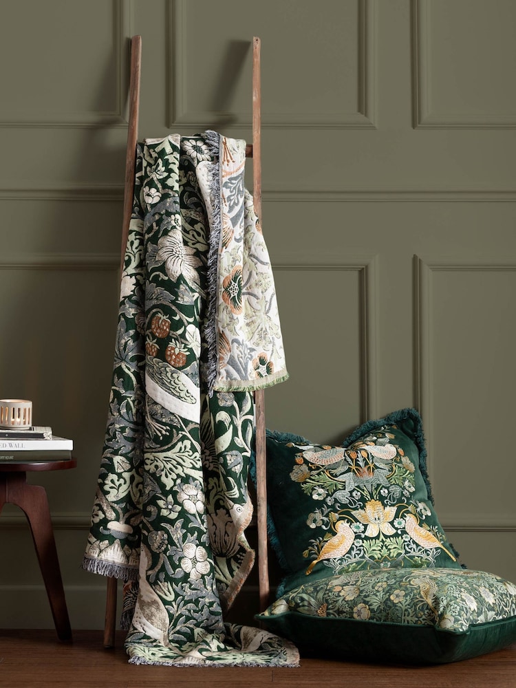 Morris & Co Forest Green Strawberry Thief Jacquard Multi Layer Throw - Image 2 of 8