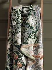 Morris & Co Forest Green Strawberry Thief Jacquard Multi Layer Throw - Image 4 of 8