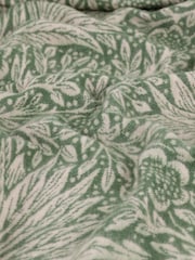 Morris & Co Leaf Green Marigold Woven Faux Fur Throw - Image 9 of 9
