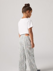 Levi's® Blue Floral Print Twill High Rise Baggy Cargo 100% Cotton Jeans - Image 2 of 9