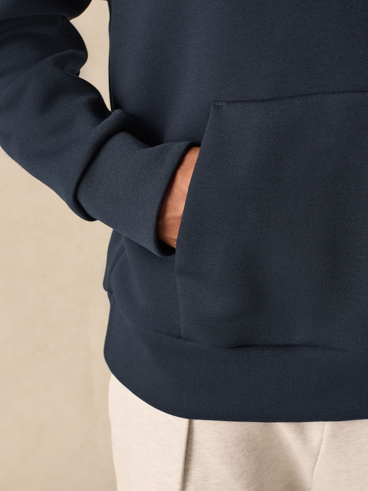 Bleu/Marine - Sweat-shirt Scuba doux au toucher à capuche - Image 6 of 9