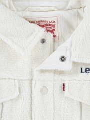 سترة فرو صناعي شيربا طراز Trucker تلبيس قصير من ®Levi's - صورة 7 من 11