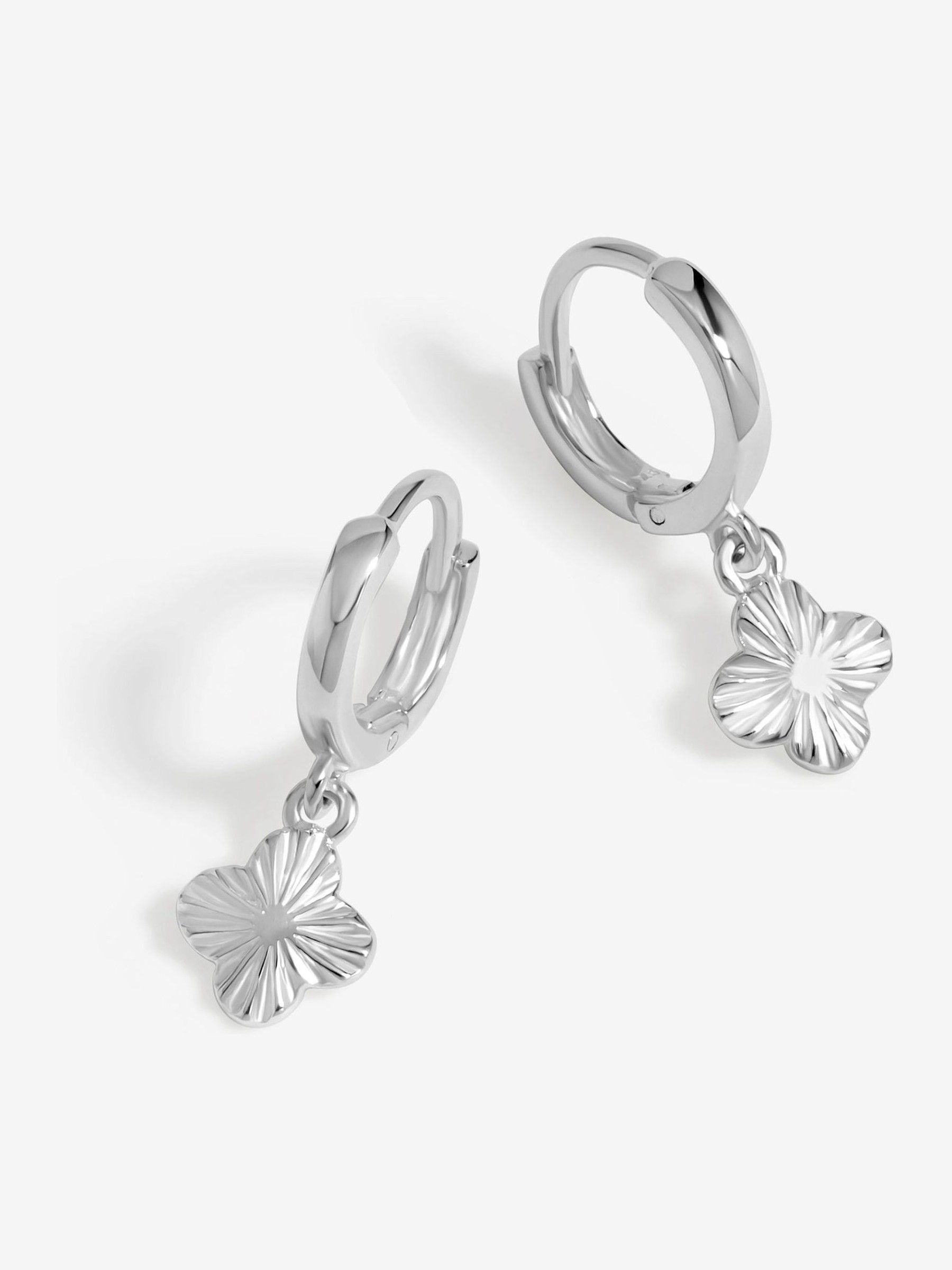 Matte Silver Ring Earrings With Two Clover Drops