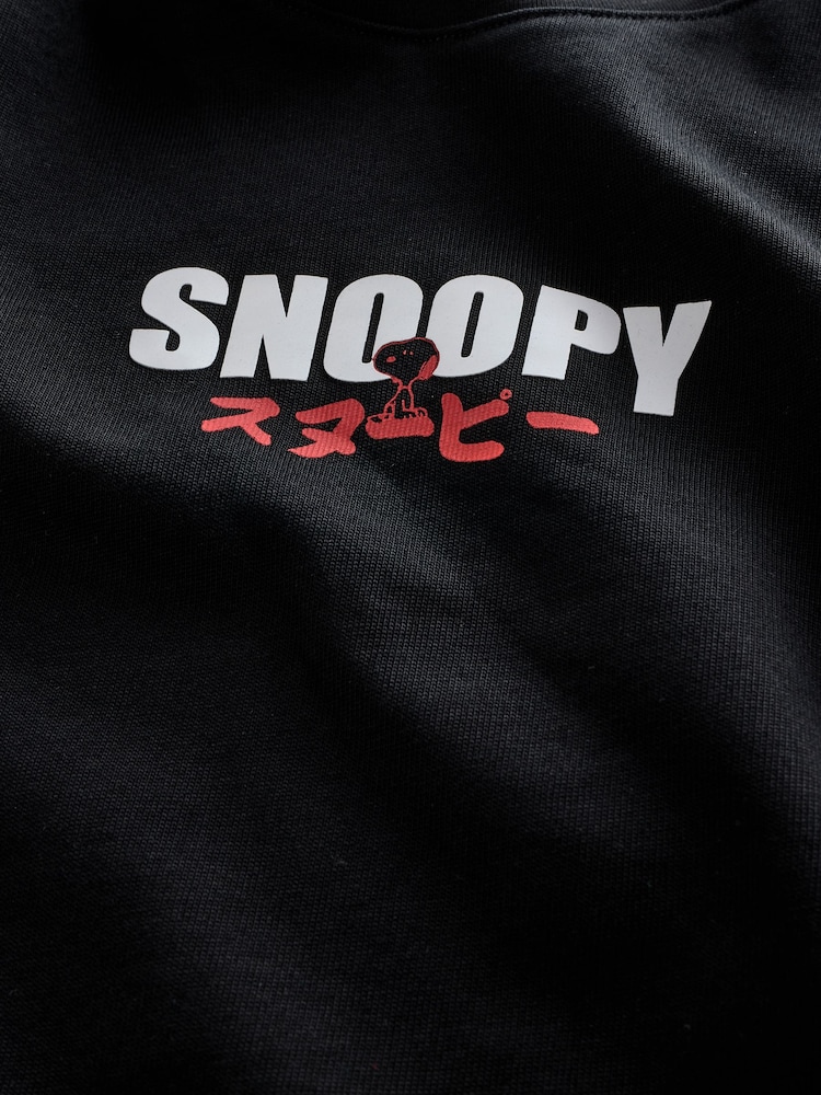 Black Licence Snoopy 100% Cotton T-Shirt - Image 7 of 9