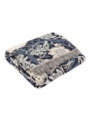 Morris & Co Indigo Strawberry Thief Jacquard Multi Layer Throw - Image 7 of 8