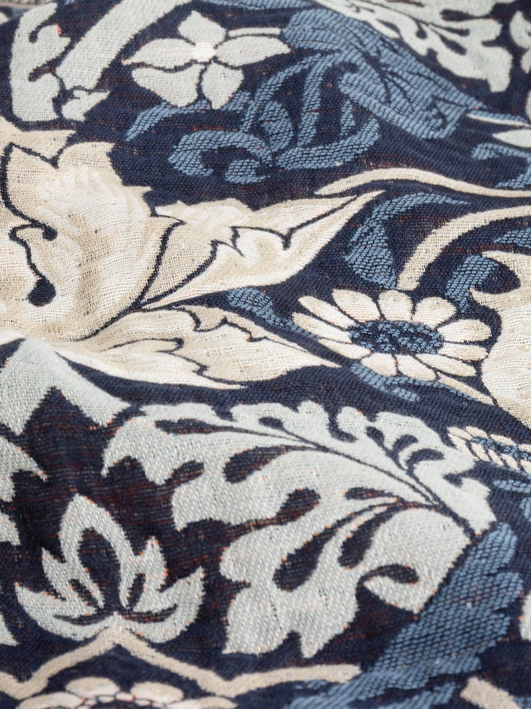Morris & Co Indigo Strawberry Thief Jacquard Multi Layer Throw - Image 8 of 8