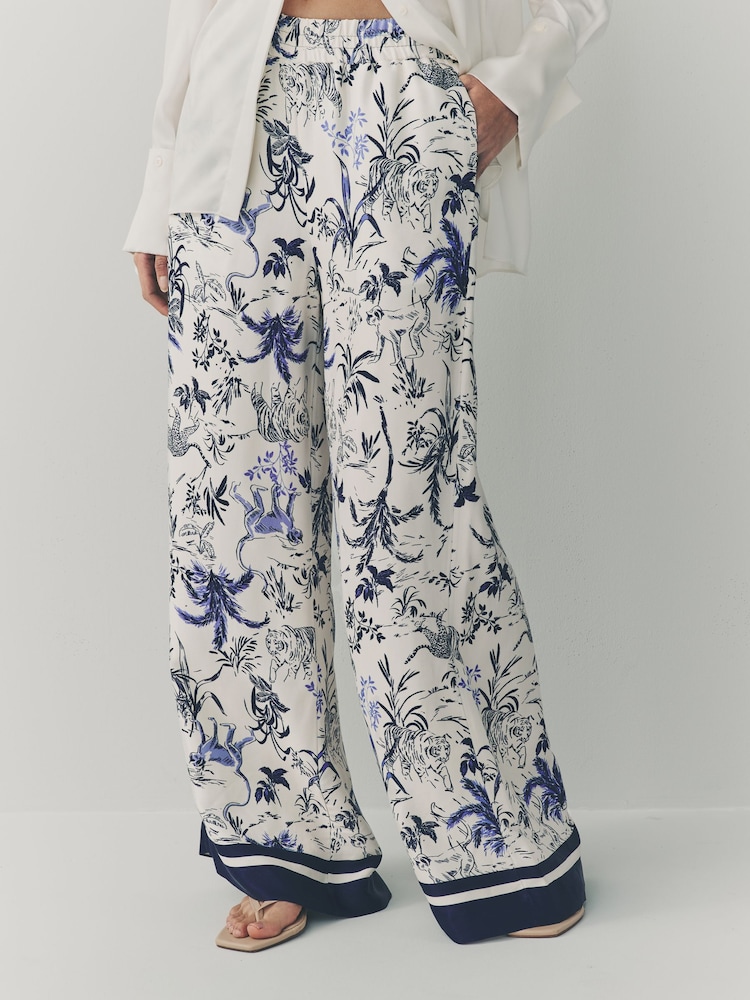 Blanc/Bleu Imprimé animal - Pantalons larges en satin - Image 2 de 7